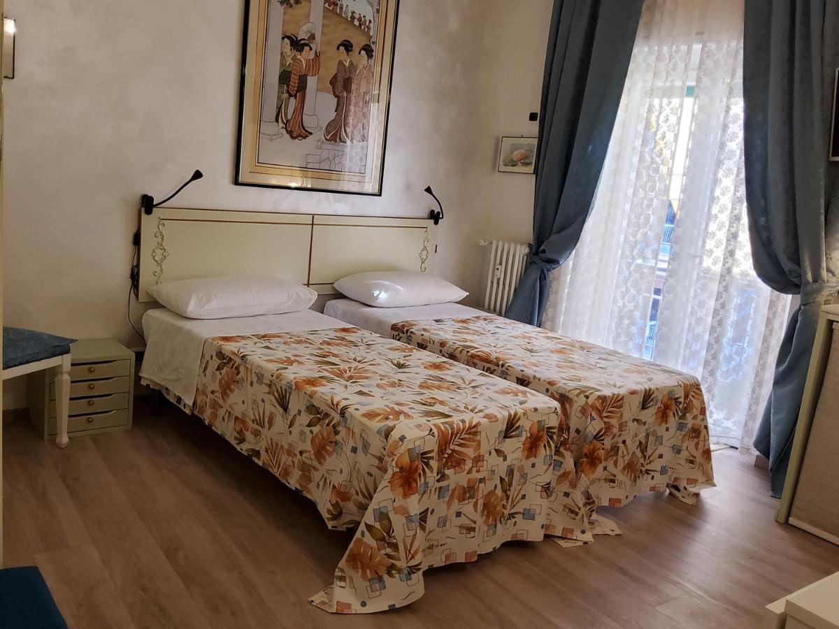 Annadia Sweet Home B&B Лидо-ди-Остия Экстерьер фото