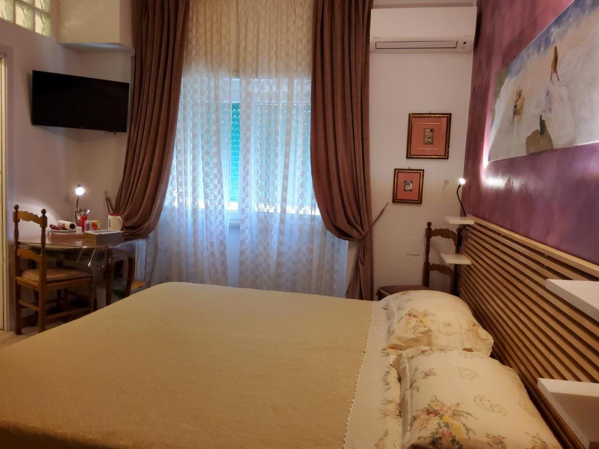 Annadia Sweet Home B&B Лидо-ди-Остия Экстерьер фото